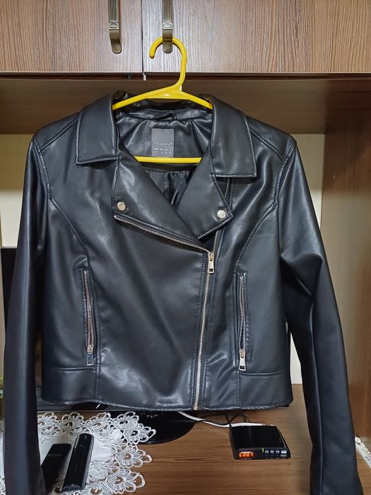 Куртка GUCCI та косуха Primark