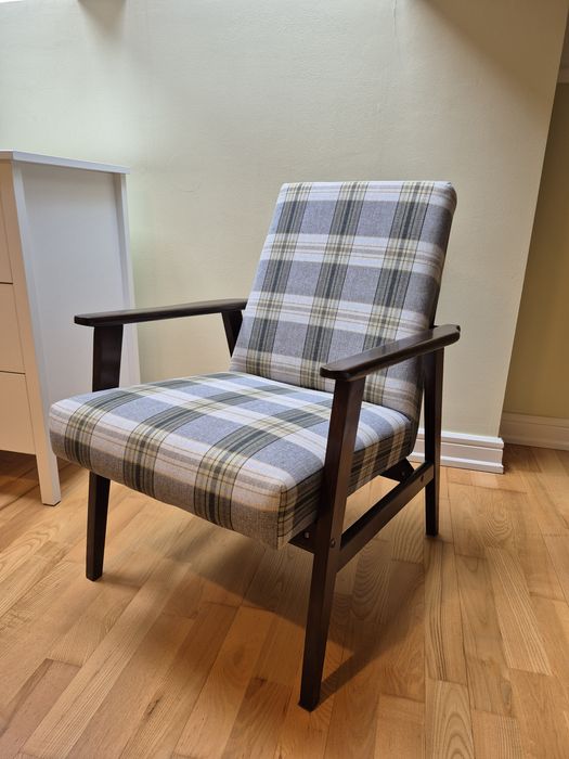 Fotel klubowy"Lisek"PRL po renowacji 2 sztuki