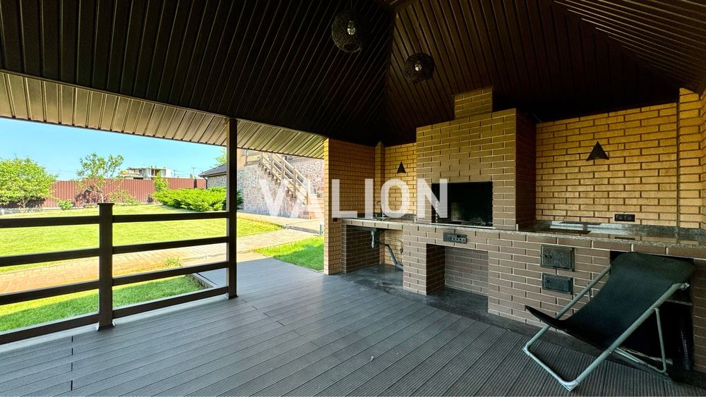 Будинок з сучасним ремонтом в с.Музичі, 25 км до метро Житомирська