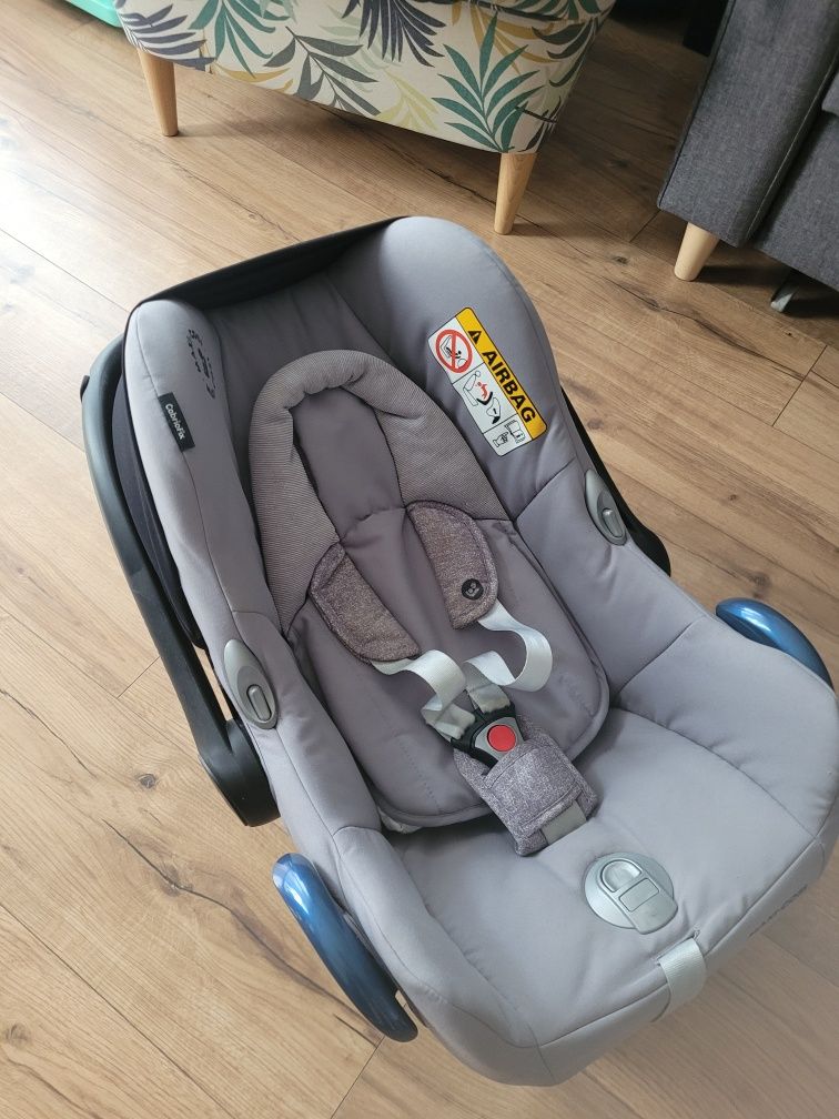 Fotelik maxi cosi cabriofix z bazą easyfix