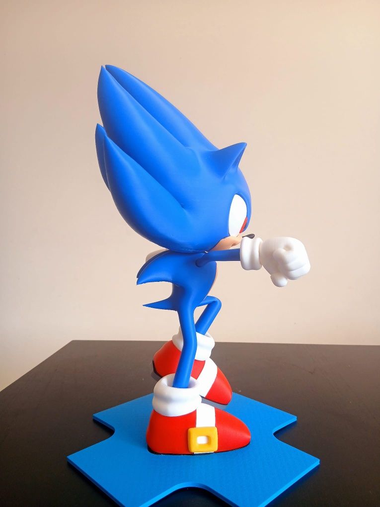 Estátua do Sonic Clássico em Impressão 3D – 35 cm de Altura