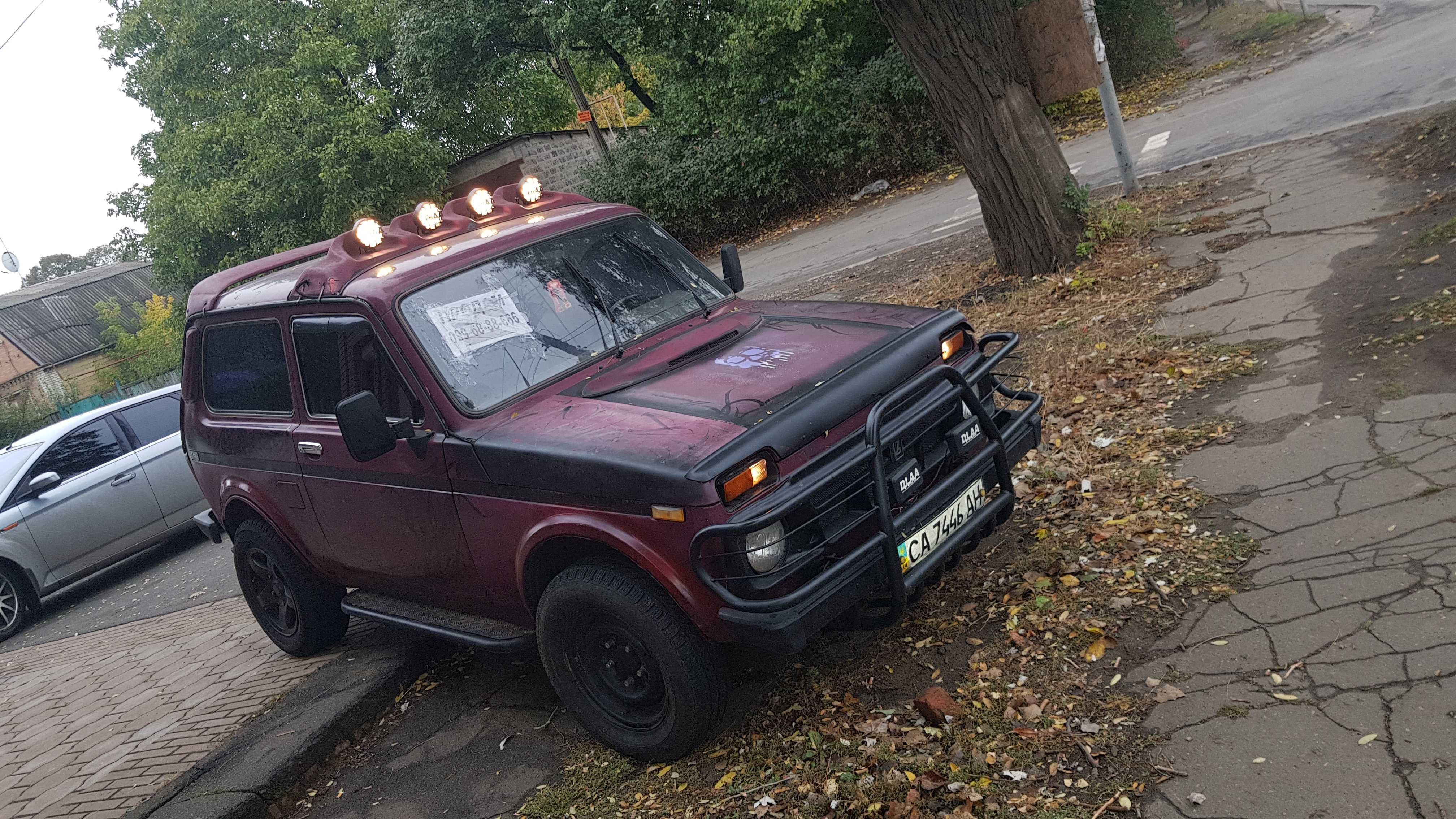 Срочно Продам ниву 21213  газ/бенз