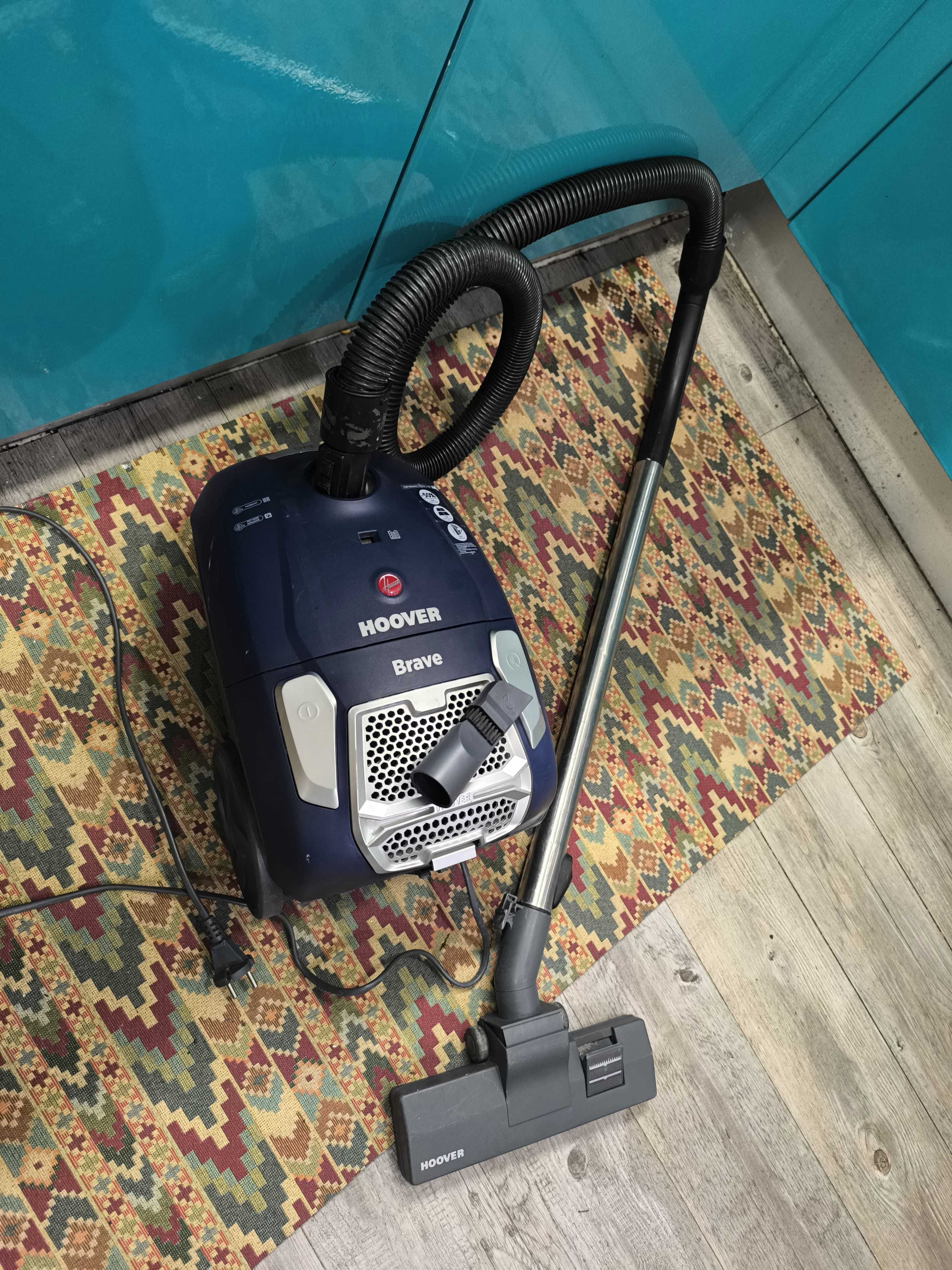 Aspirador HOOVER Ler anuncio