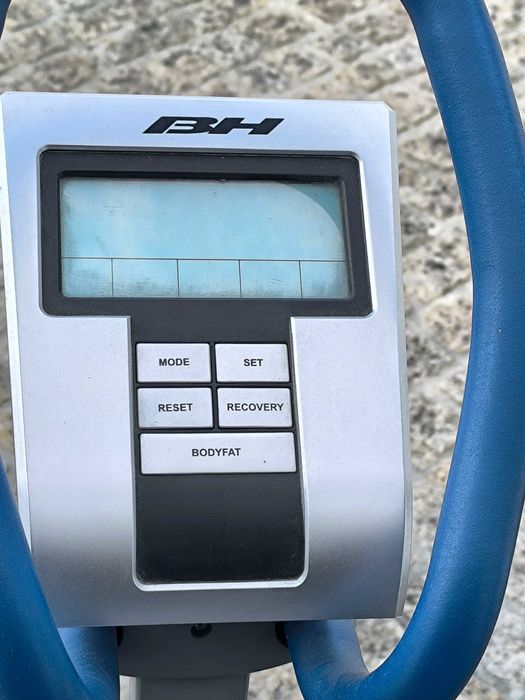 Baixa de Preço: Bicicleta  Elíptica