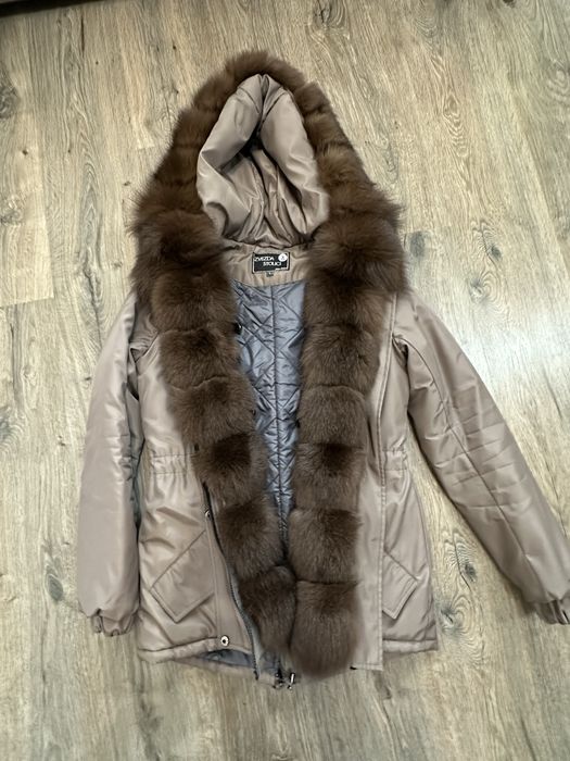 Парка з хутром песця