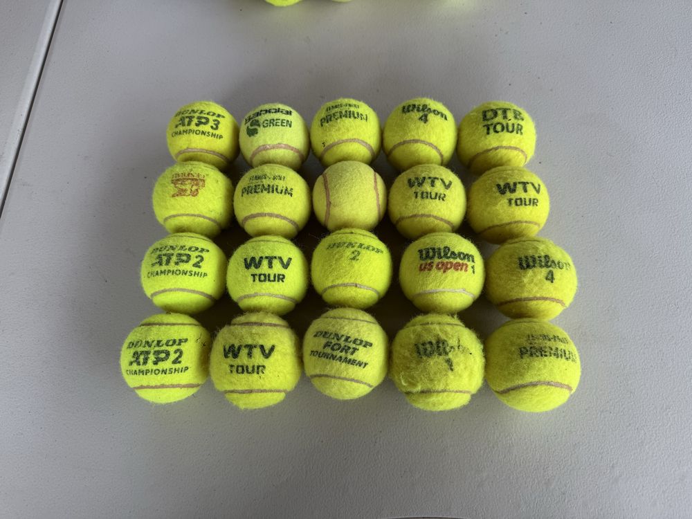 Тенісний мʼяч Wilson Babolat Head Danlop в чудовому стані