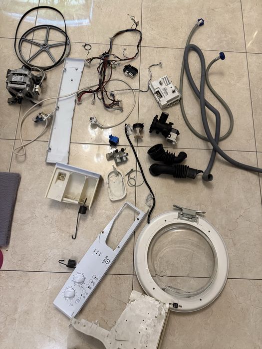 Indesit wisn821 по запчастинам , все що на фото