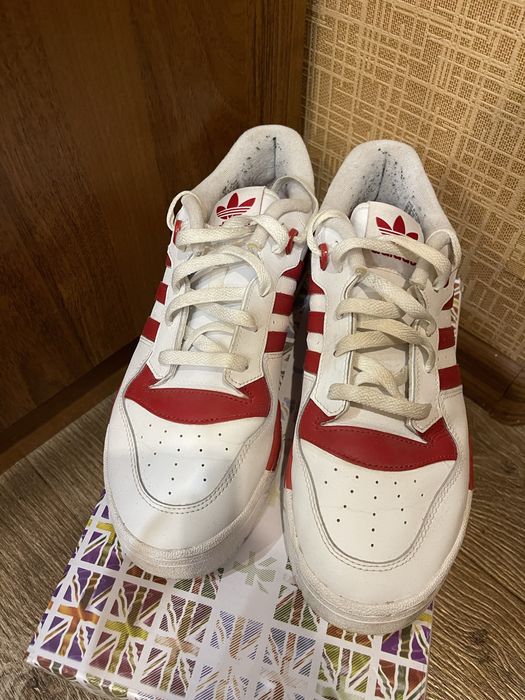 Кросвіки Adidas в нормальному стані. Розмір 43