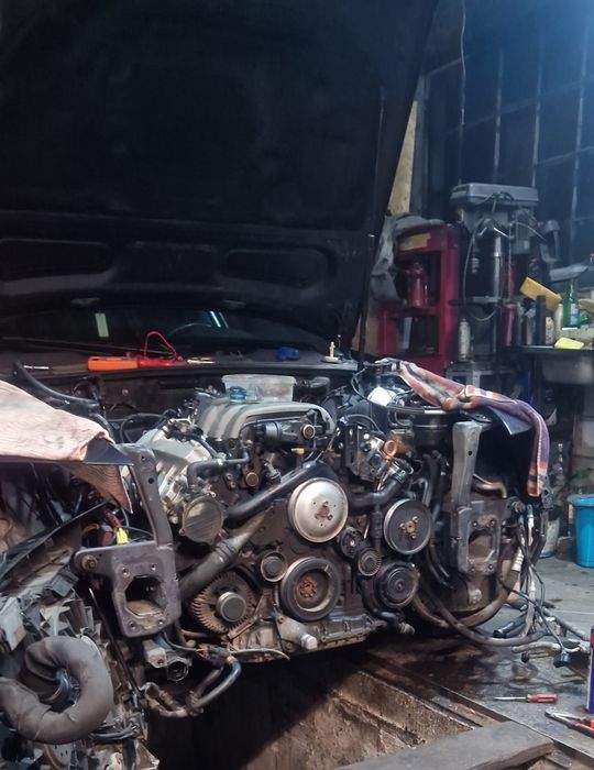 Silnik audi a6c6 3.2 fsi na części