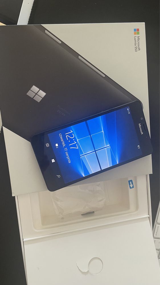 Microsoft Lumia 950