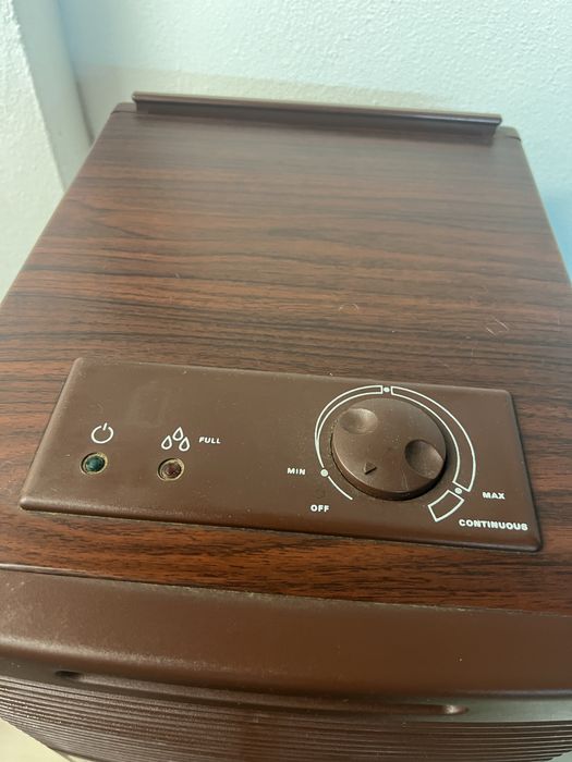 Desumificador pouco usado, a funcionar perfeitamente.