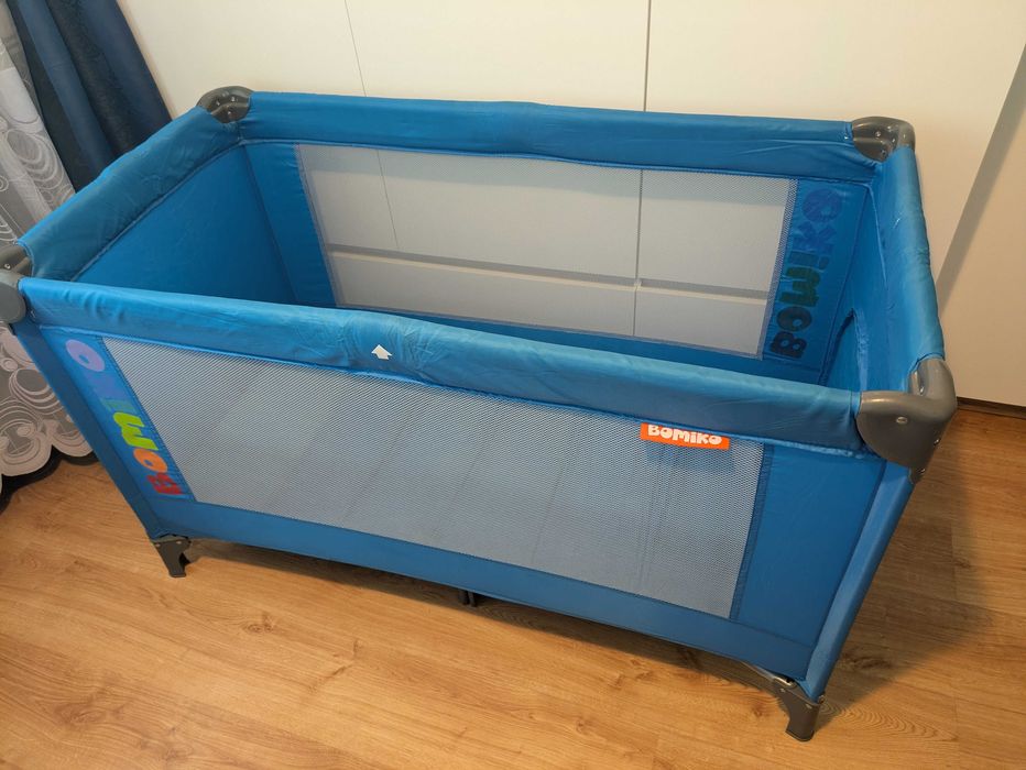 Łóżeczko turystyczne + materac