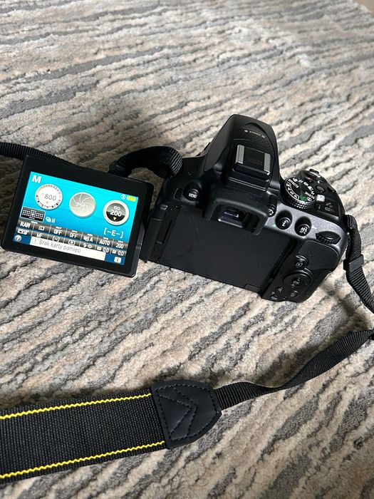 Lustrzanka Nikon D5300 body