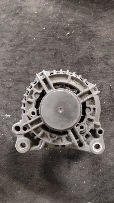 Alternator Seat toledo a3 skoda golf IV 1.9 TDI