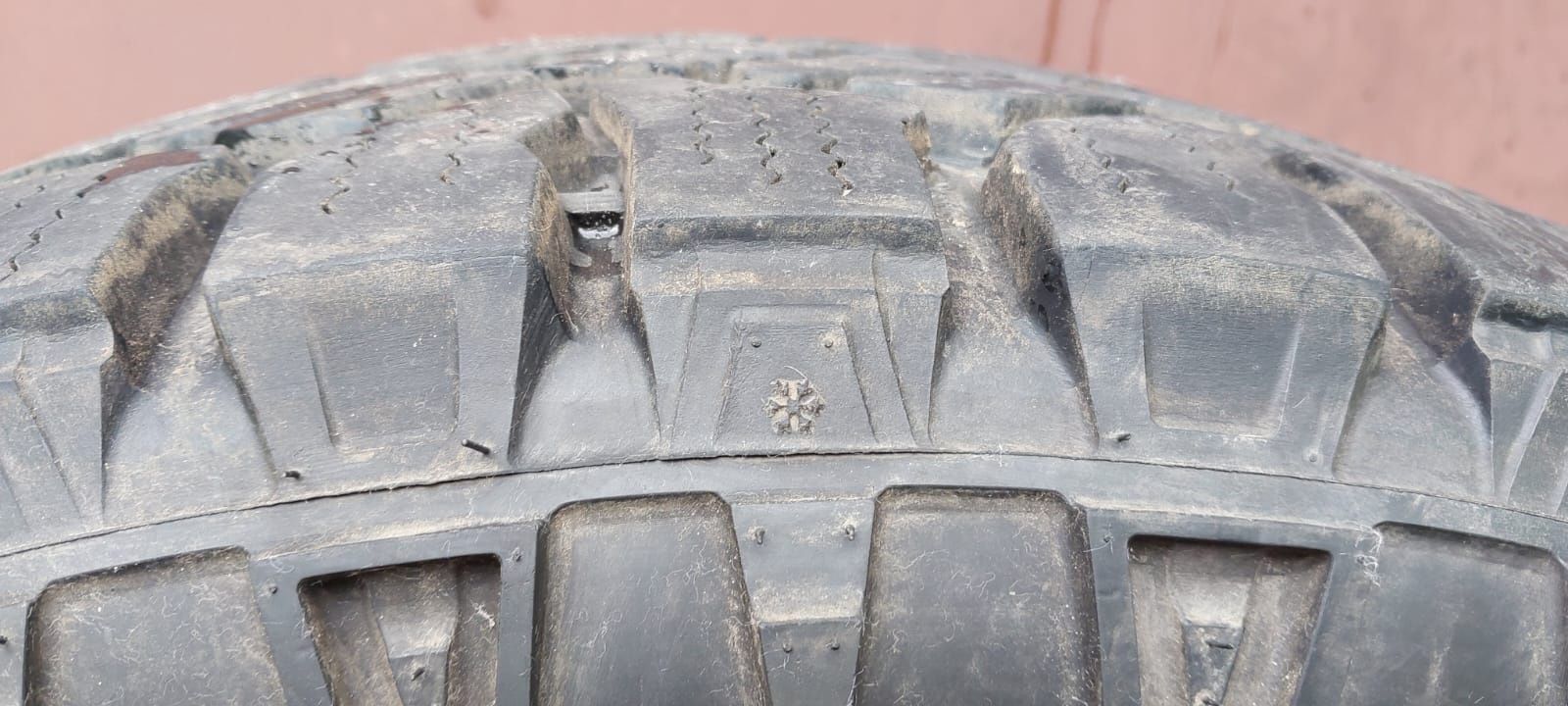 Goodyear Wrangler R18