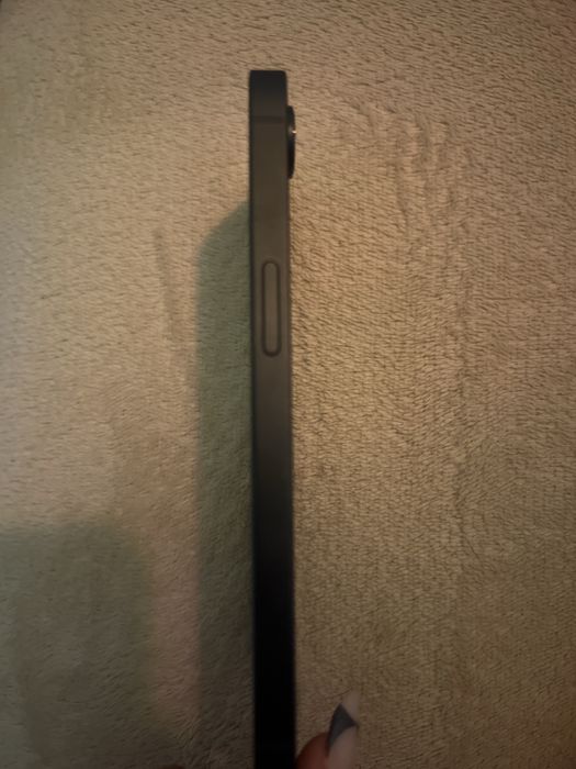 iPhone 16e - 128GB Novo