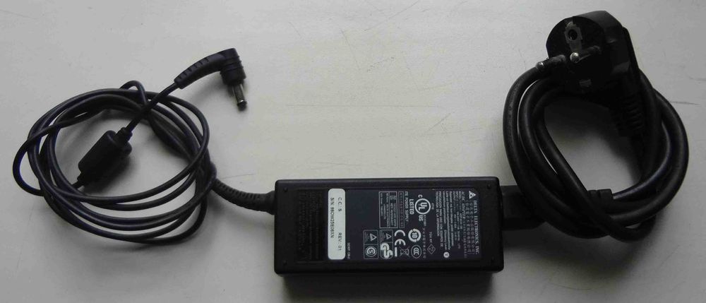 Блок питания для ноутбука Delta 19V 3.42A ADP-65JH DB зарядка