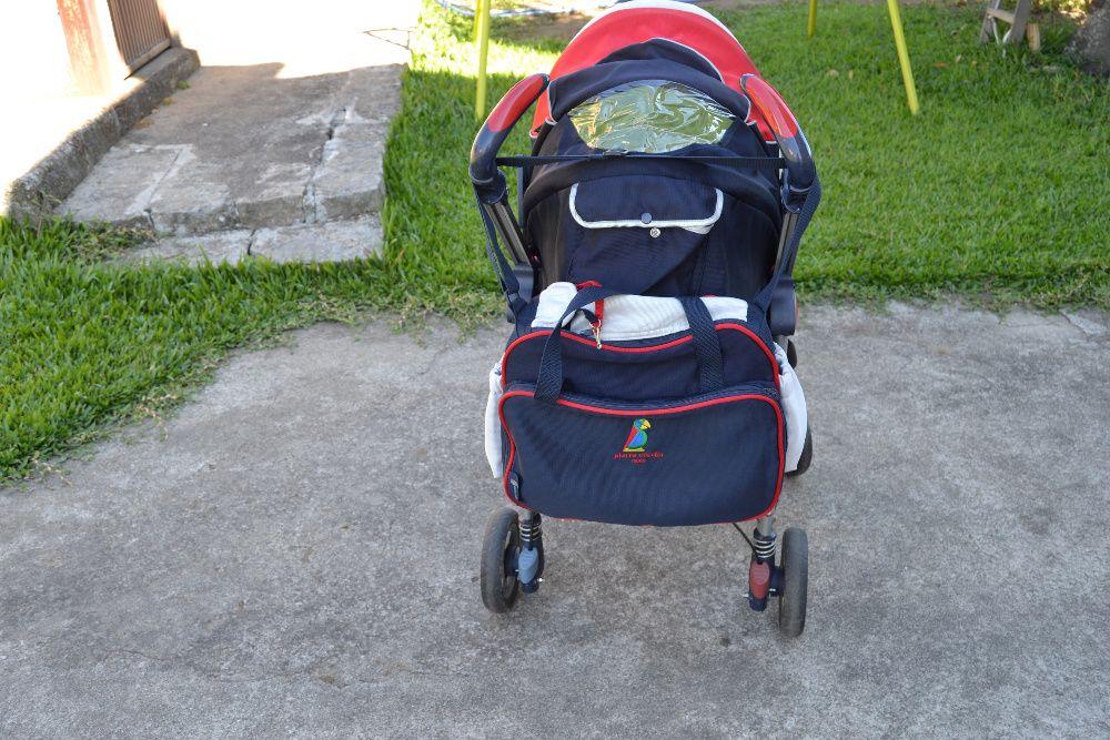 Carrinho de Bebé duo Pierre Cardin Usado