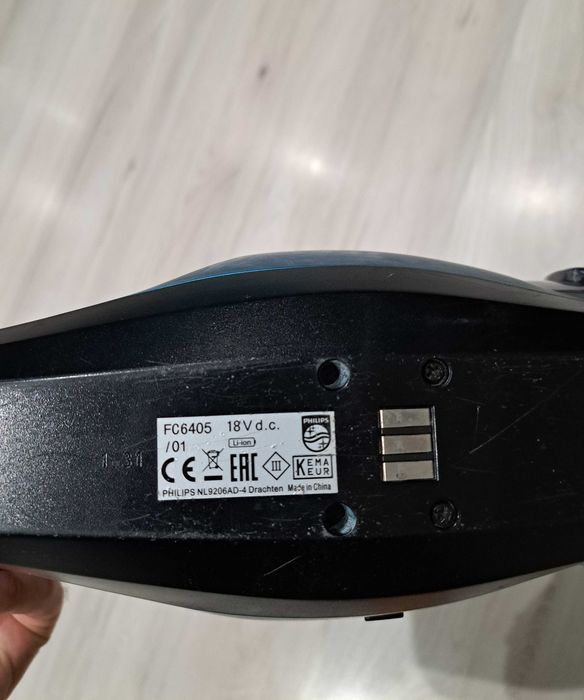 Odkurzacz pionowy Philips FC6405/01