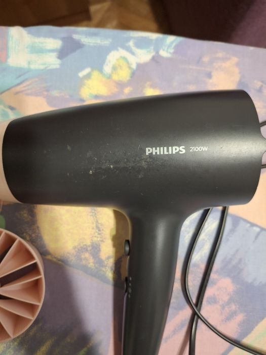 Фен для волос Philips