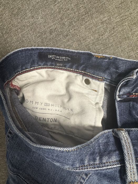 Шорти Tomy Hilfiger розмір 32