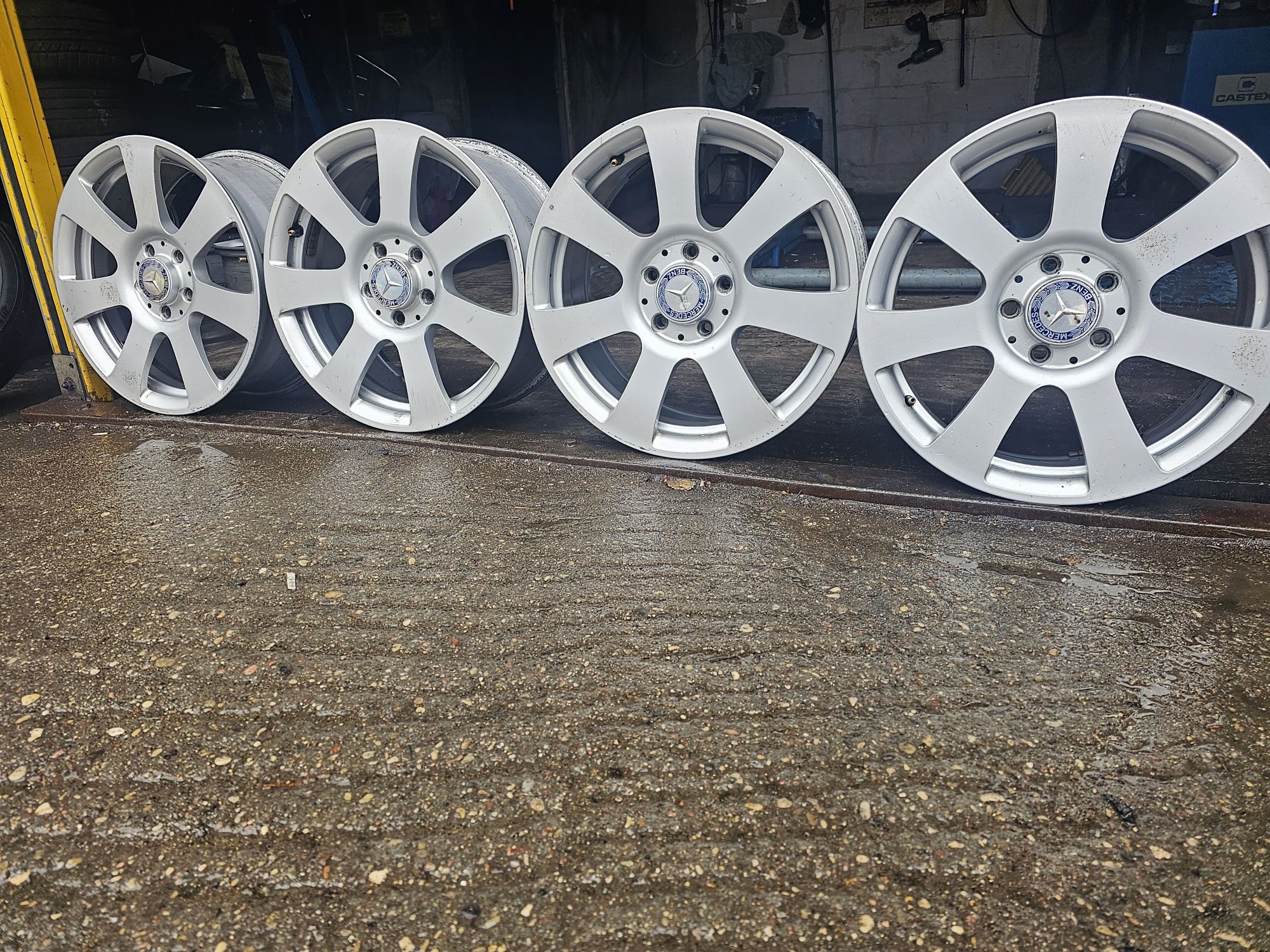 Felgi Aluminiowe Mercedes W-204 R17 5x112 ET47.5-7.5J