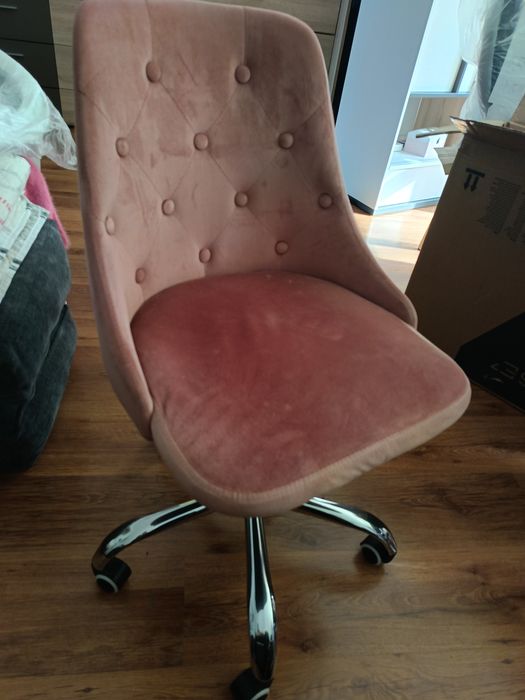 Krzesło biurowe obrotowe