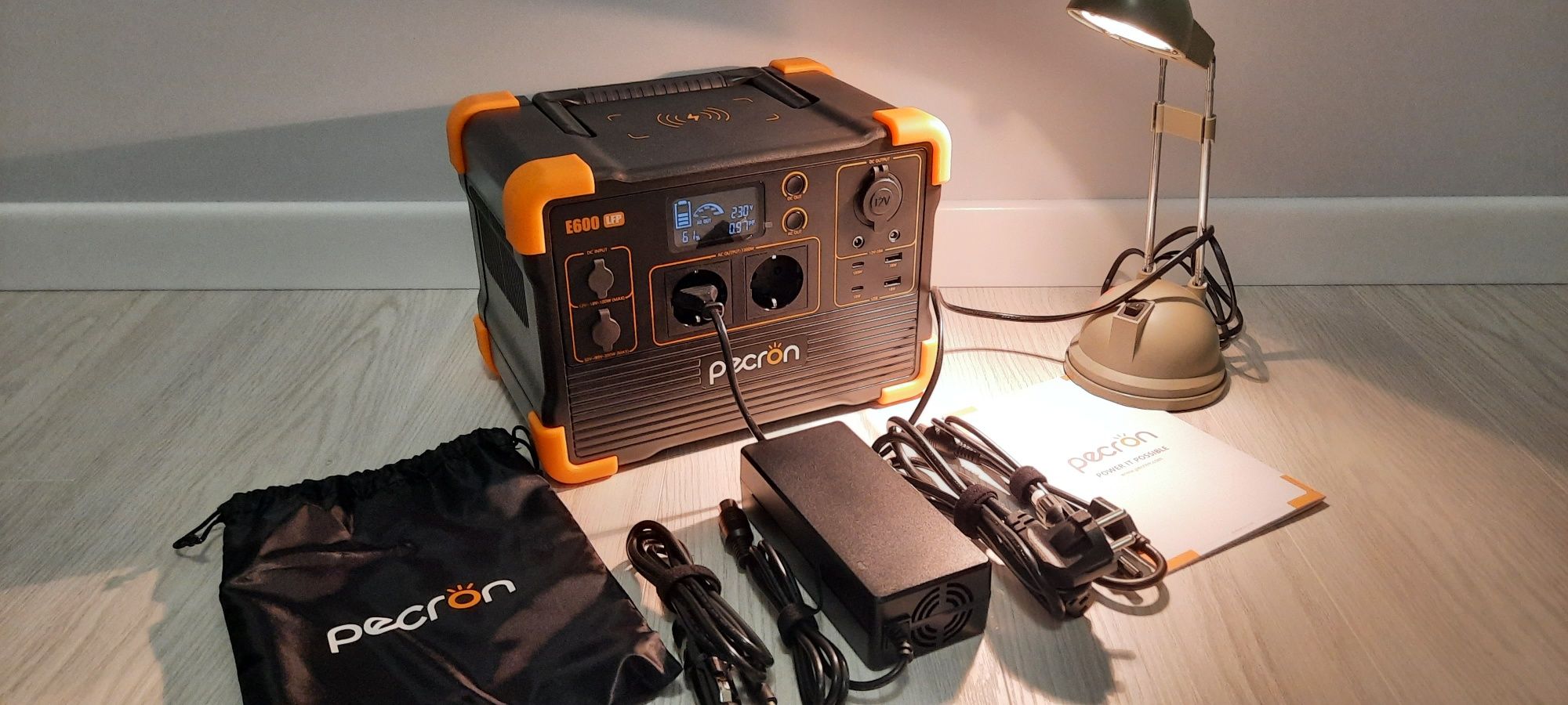 Stacja ładująca 2000W LiFePO4 powerbank solarny Pecron E600LF