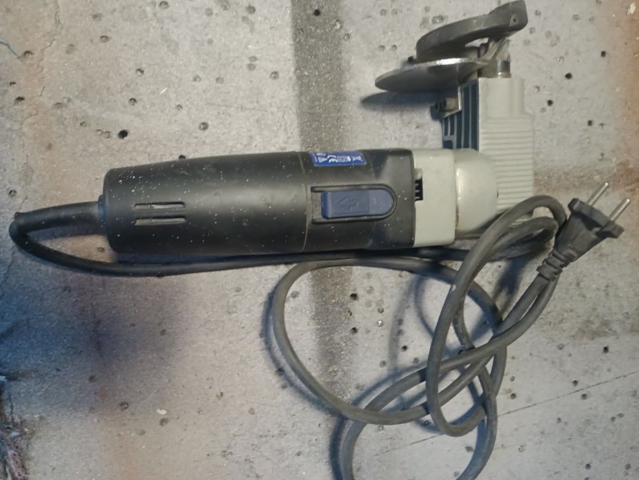 Nożyce elektryczne do blachy