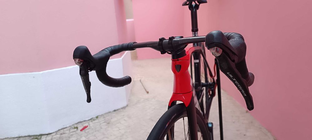 Bicicleta Trek Emonda