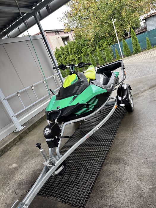 Wynajem przyczep lawet skuter wodny sea doo spark