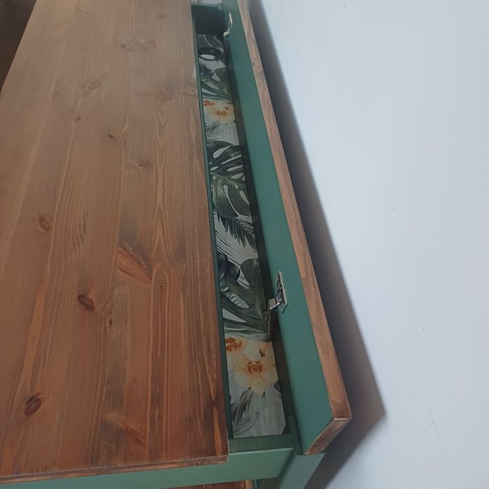 Konsola biurko drewniane zielone boho