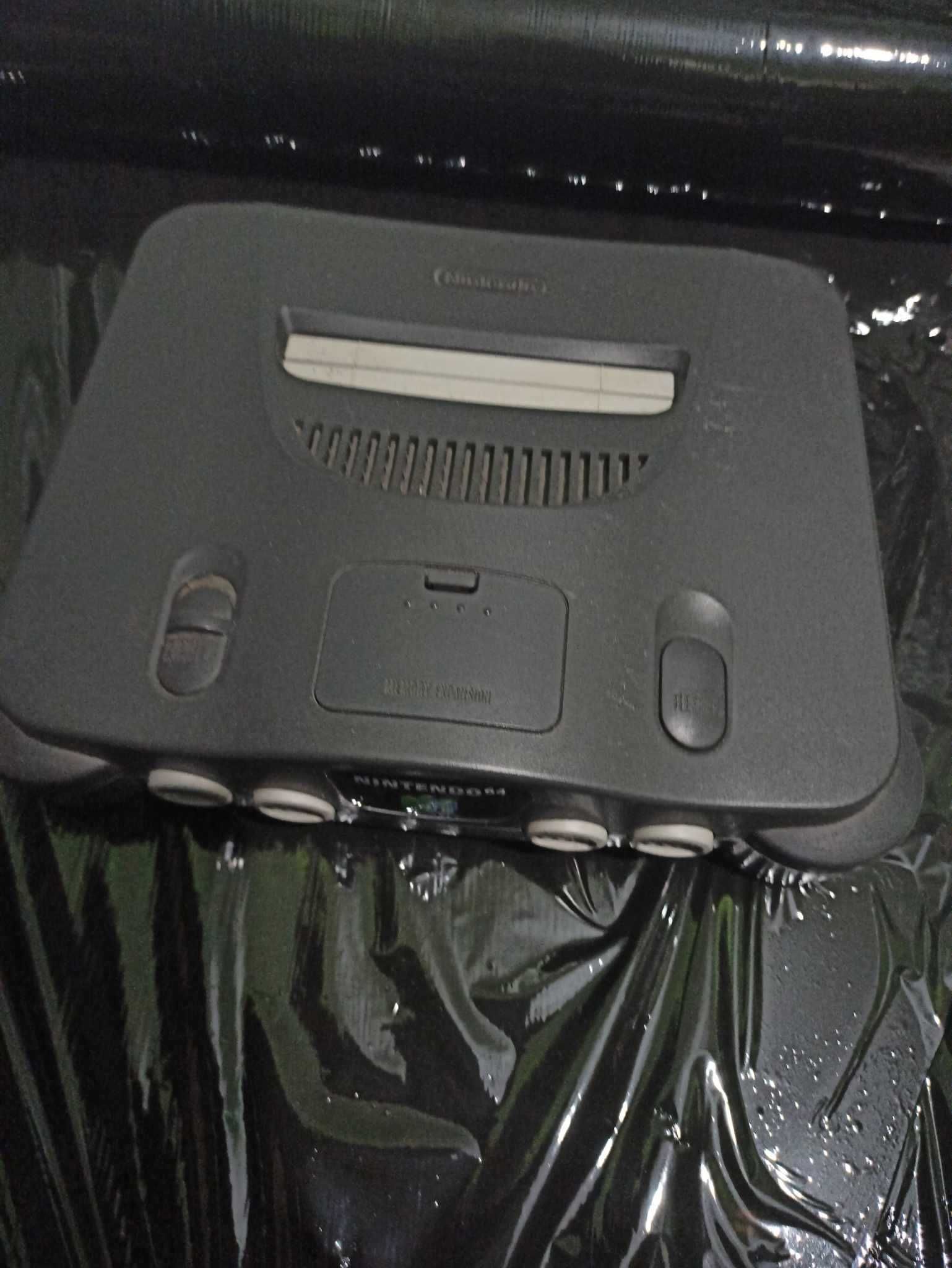 Nintendo 64 Konsola