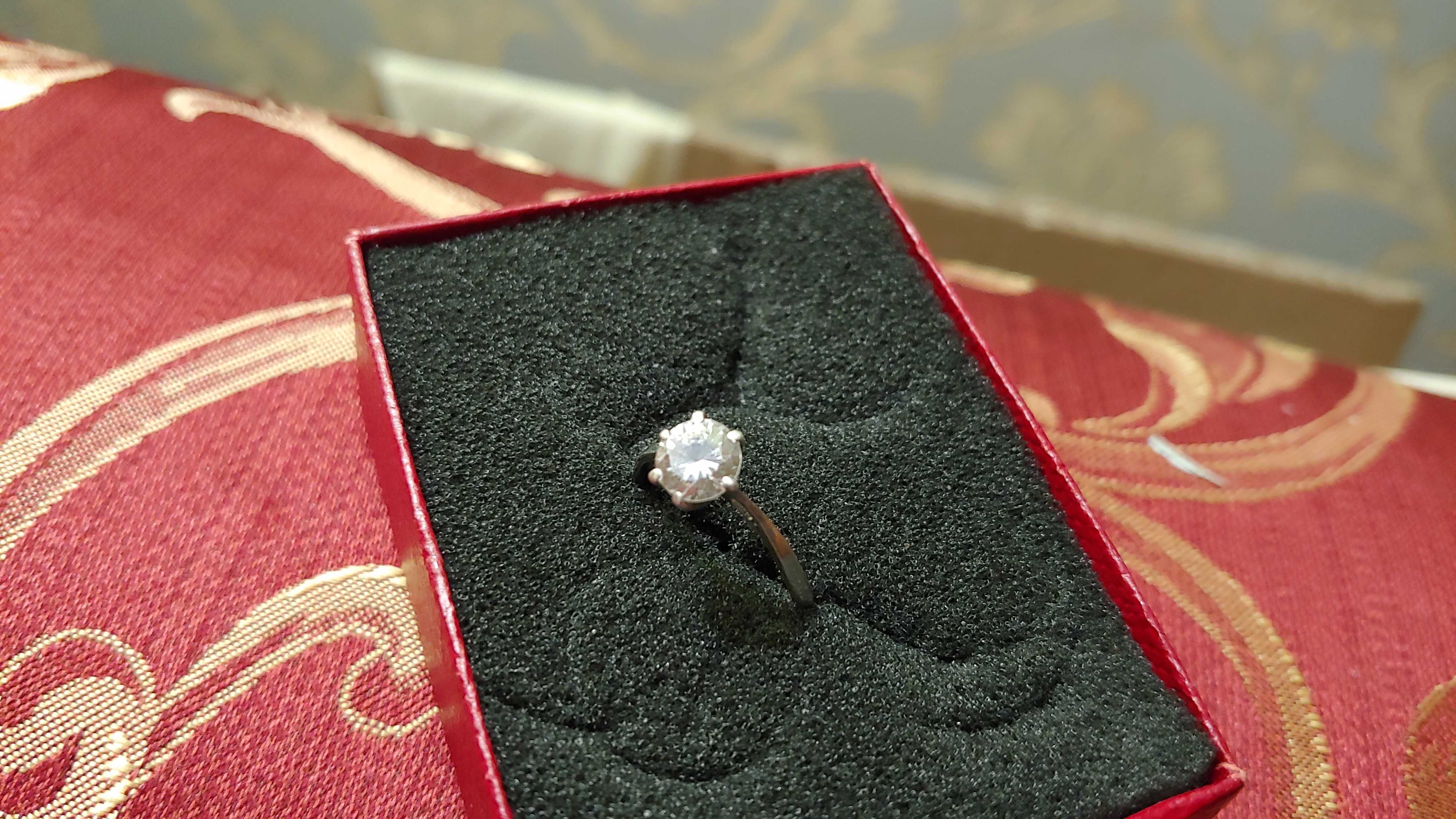 Серебряное кольцо с камнем, серебро, кольцо с камнем