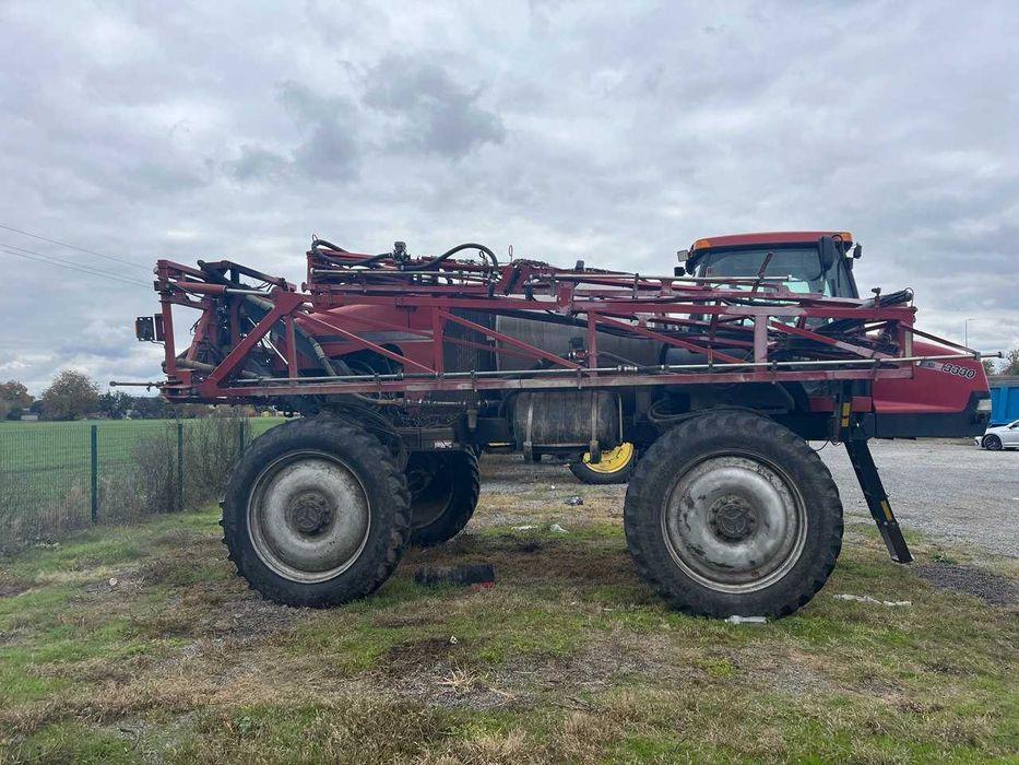 самохідний оприскувач Case IH SPX Patriot 3330