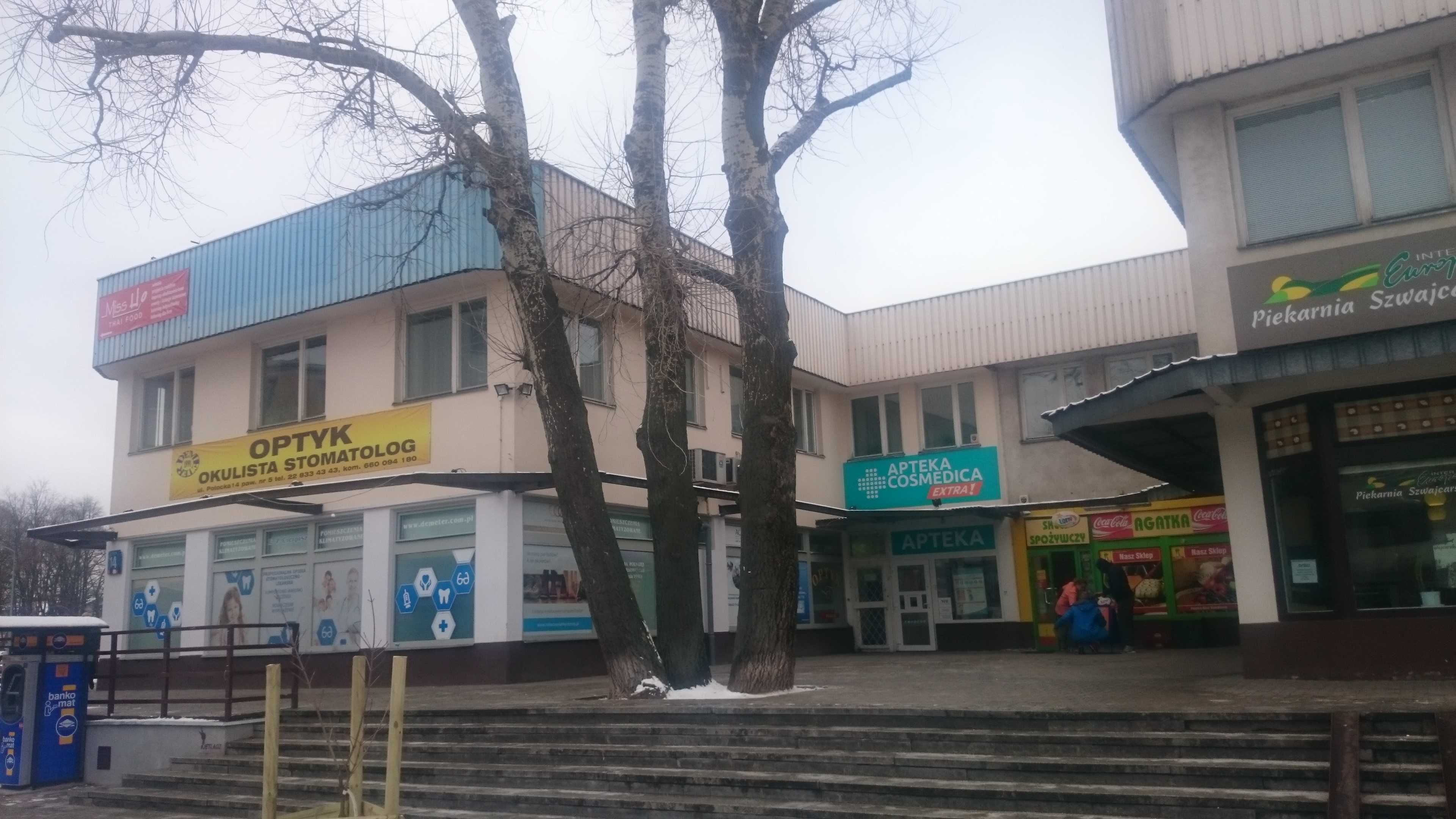 pawilon handl. usł. 31m2
