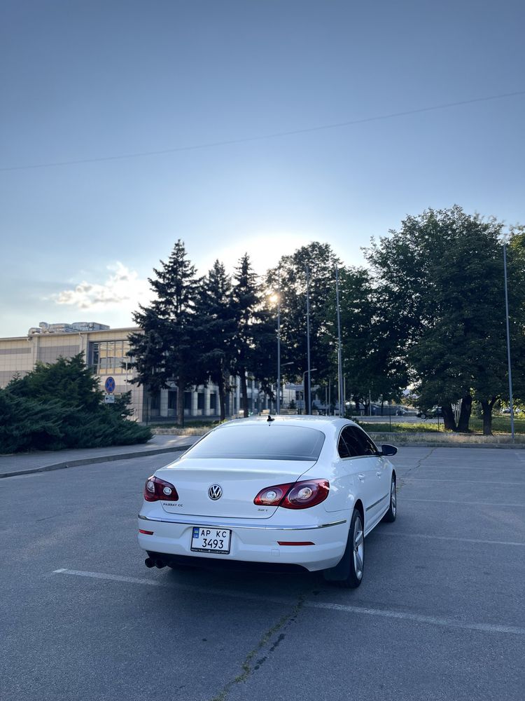Volkswagen CC у відмінному стані!