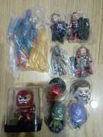 Figura Marvel - desconto na compra de todos