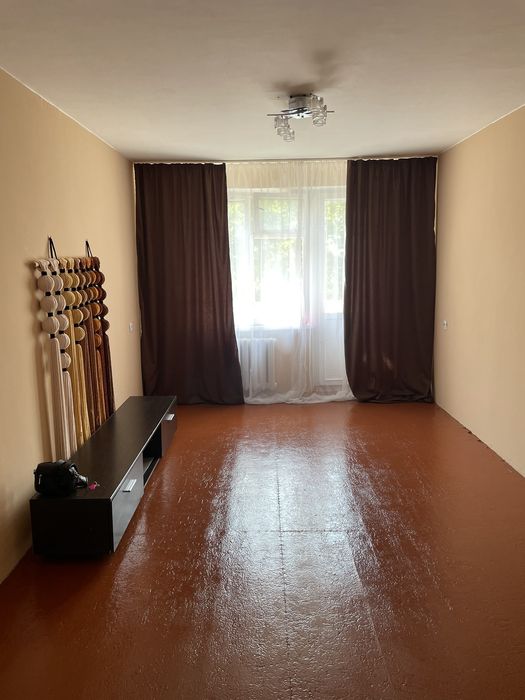 Продам 2 ком. квартиру. Нагорная часть города