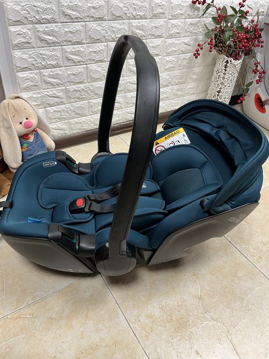 Автокрісло Britax Römer Baby-Safe Pro Група 0+ (0-13 кг) автолюлька