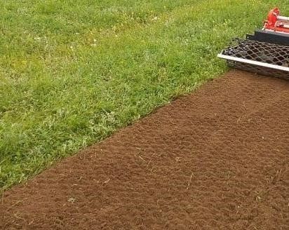 Glebogryzarka separacyjna Zakładanie Ogrodów Trawnika