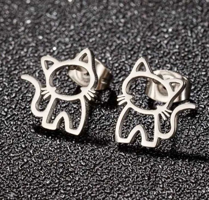 Серьги-гвоздики у формі кошенят