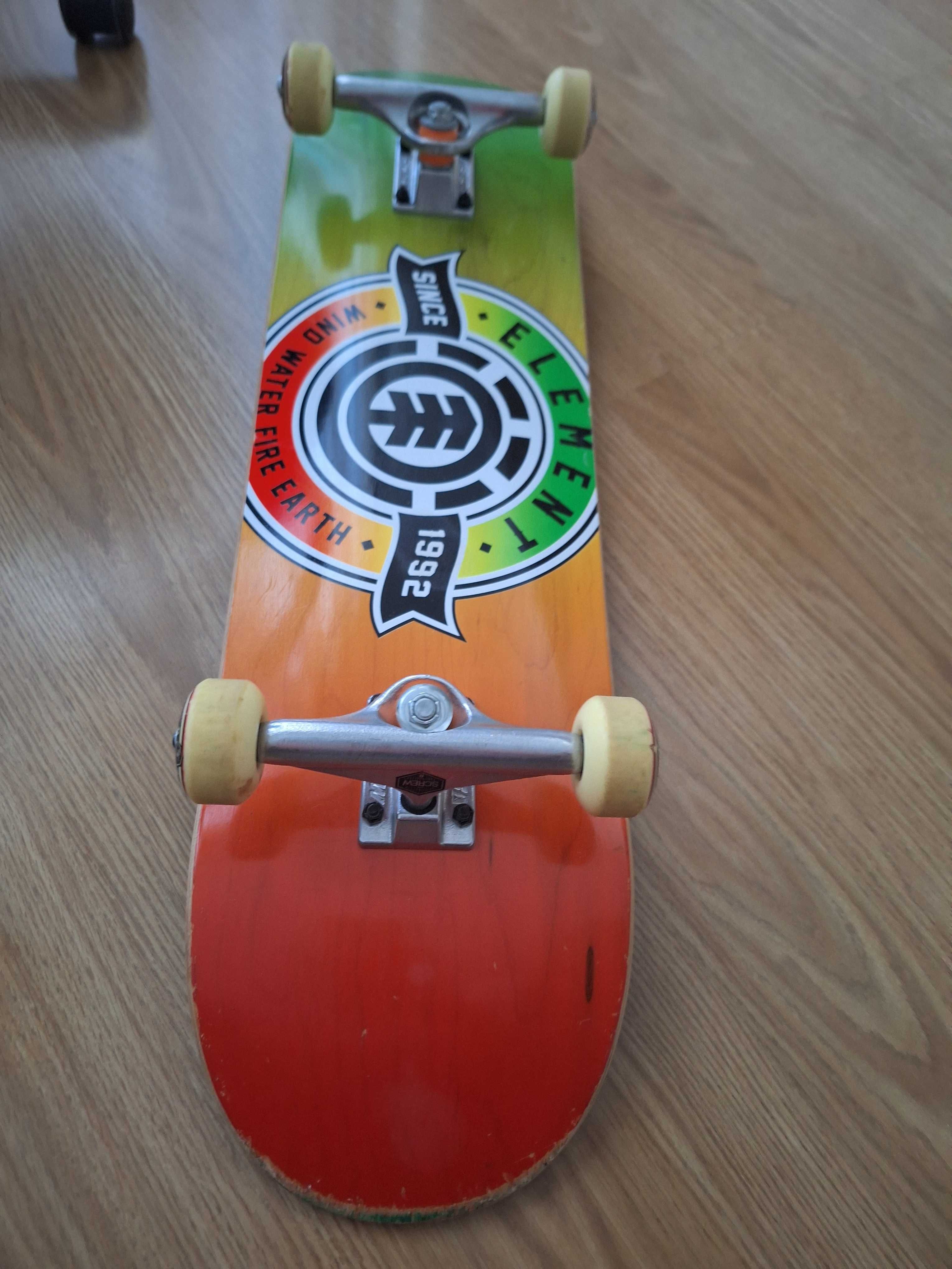 Skate element como novo