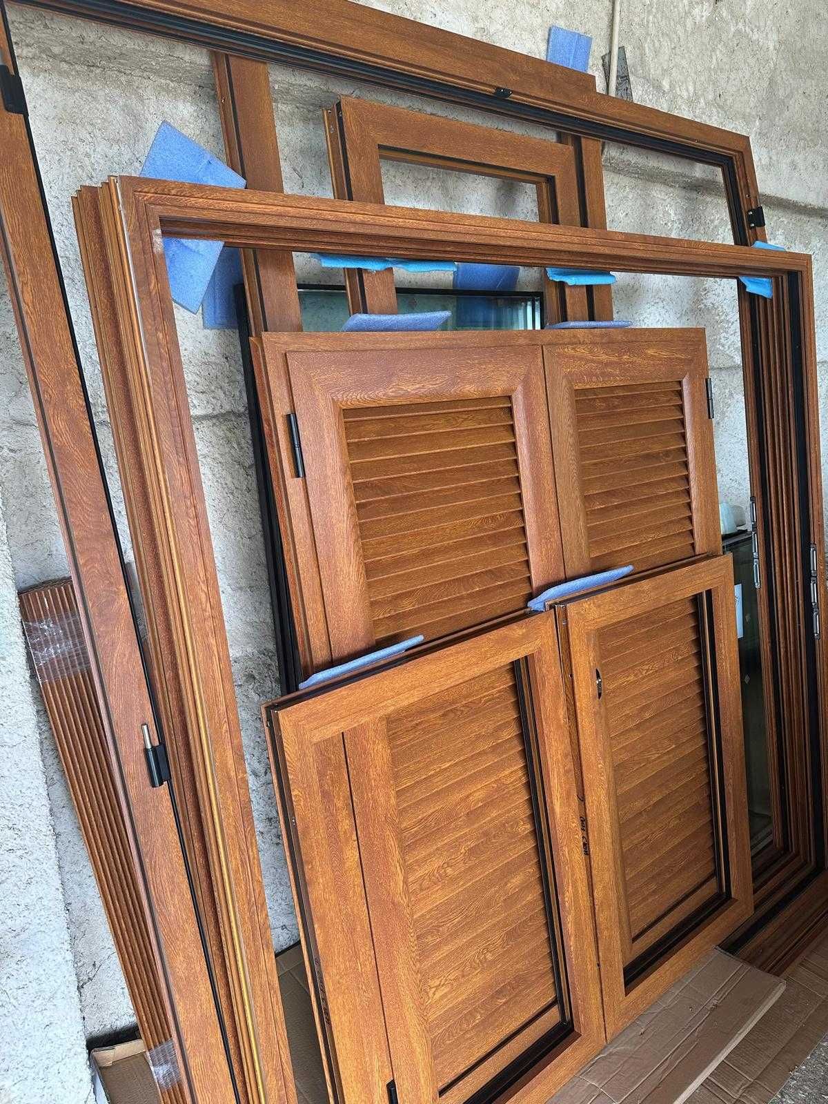 Porta e Fixo em Alumínio com Painelado – NOVOS