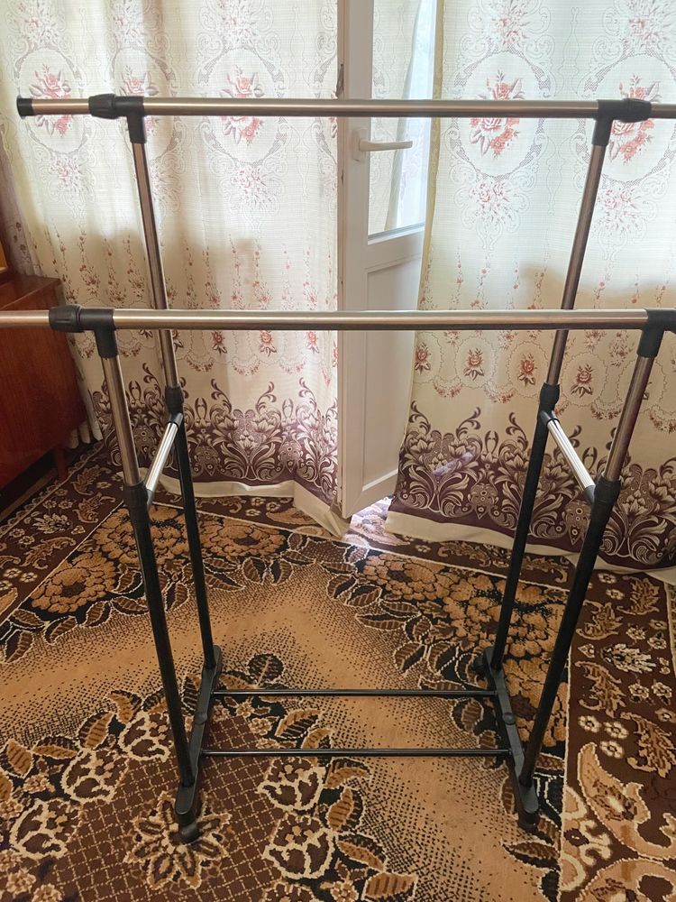 Срочно! Продам новий вішак для одягу