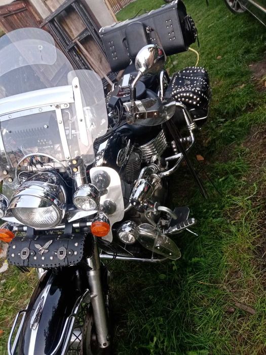 Honda shadow 750