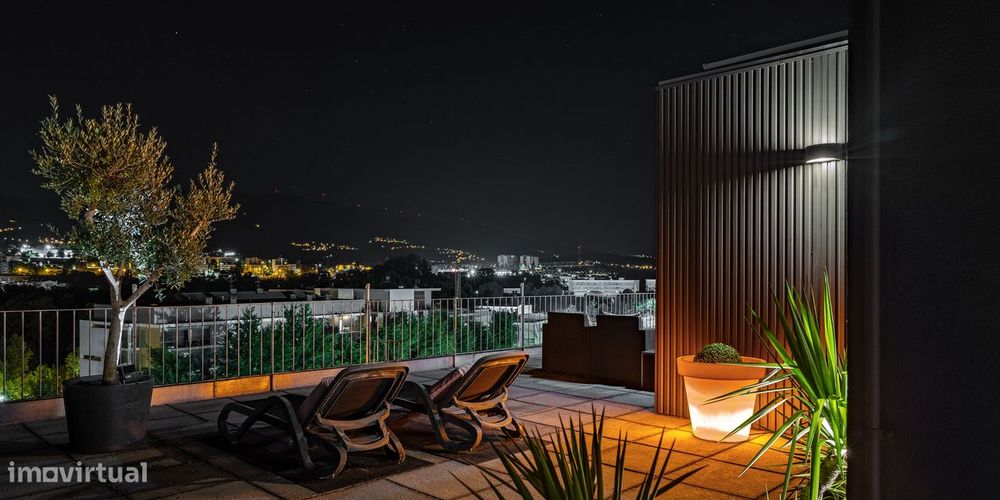 Cobertura c/ terraço panorâmico Avª Europa c/ vistas para Parque Alvão