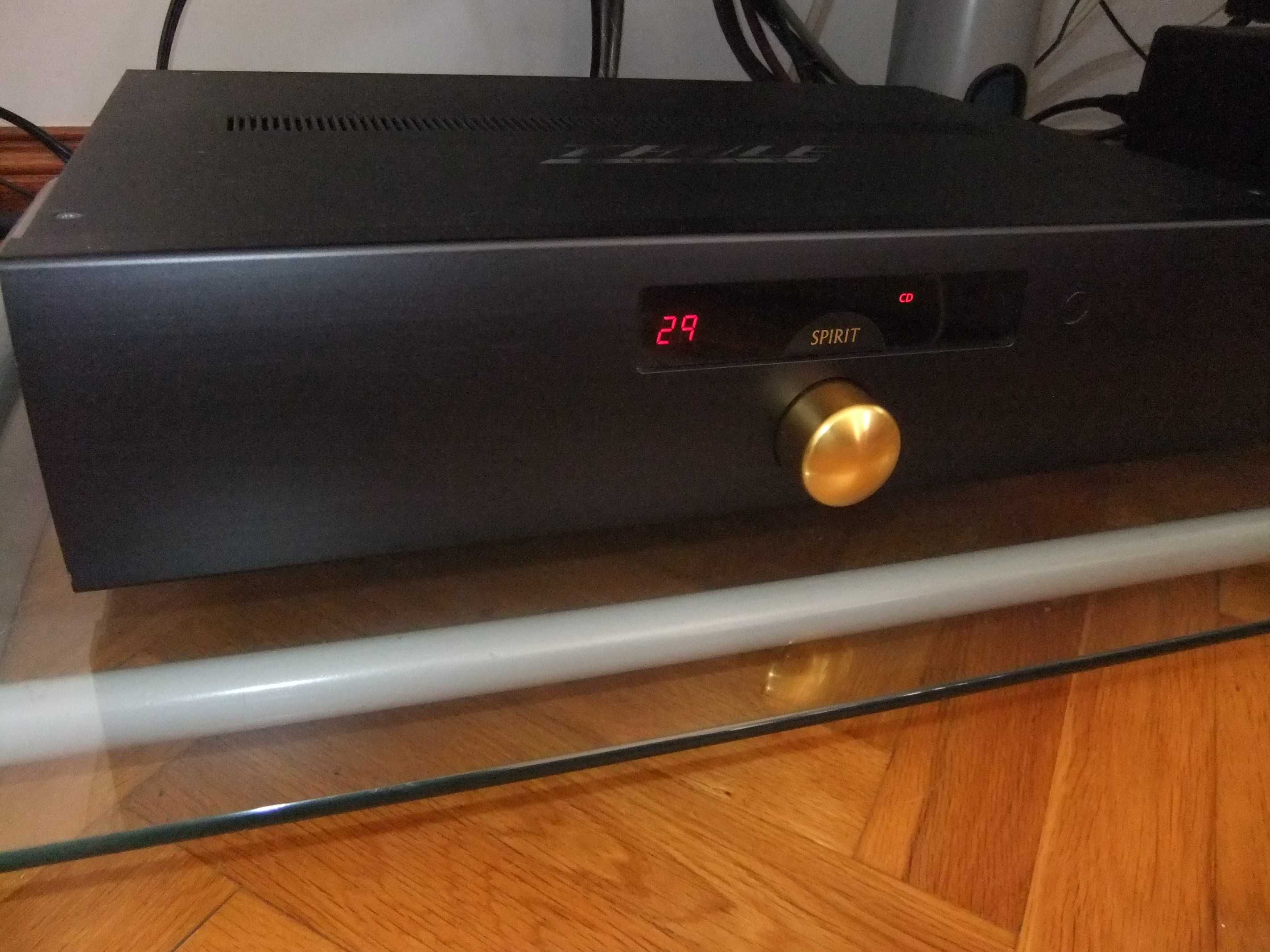 Amplificador stéreo thule spirit ia-100 c/comando