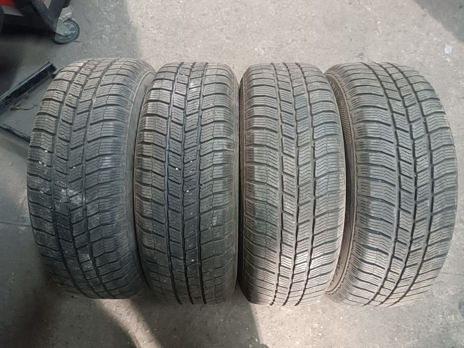 Komplet kół stalowych 4x100 Renault opony zimowe 195/65R15