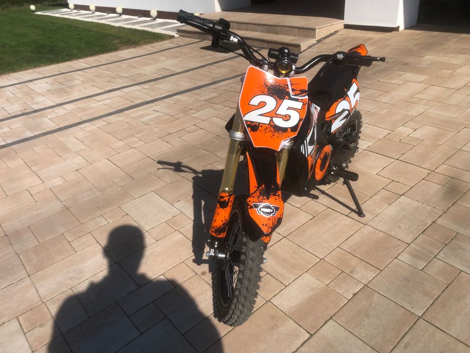 CROSS elektryczny 1000W HECHT 59100